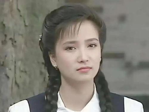 何晴个人资料,影视圈才女，多栖发展的人生轨迹